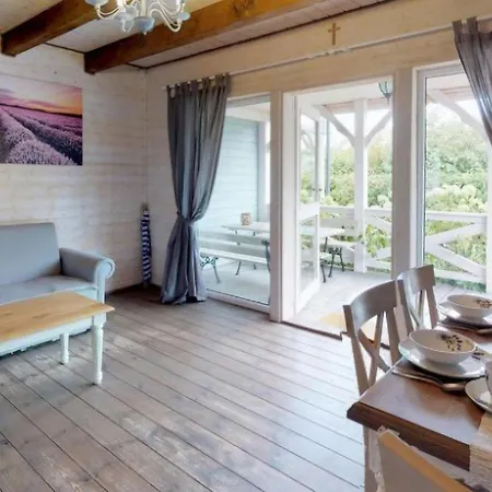 Lovely In With Kitchen Holiday home *