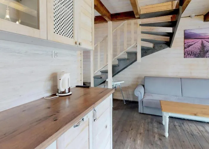 Amazing In Semesterbostad Karwia