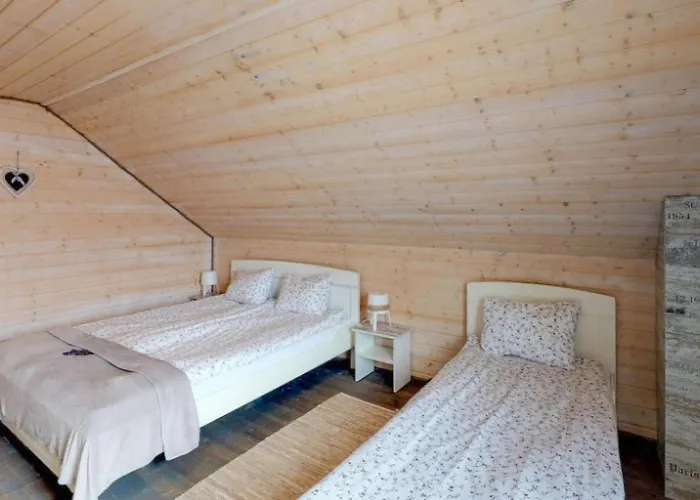 Semesterbostad Amazing In Karwia