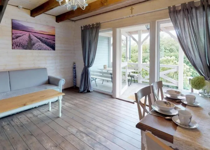 Amazing In Semesterbostad *